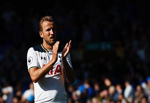 Tottenham fans react on Twitter to Kane omission from England line-up