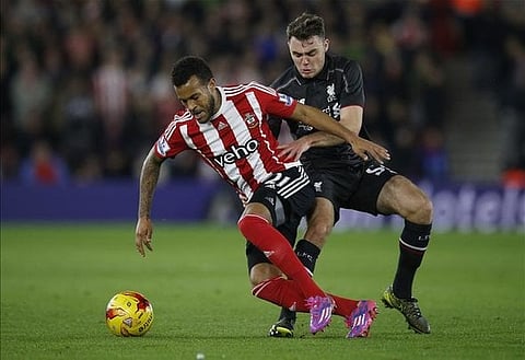 Report: Liverpool full-back agrees top-flight switch, set to meet new teammates on Friday