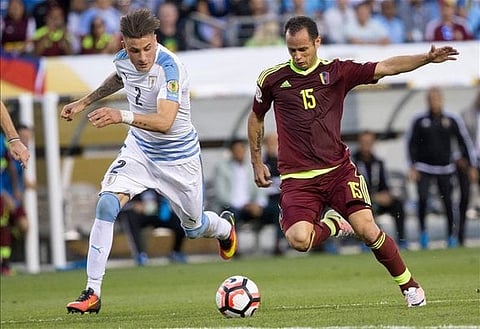 Twitter reacts to Arsenal reportedly opening talks with centre-back (not Mustafi)
