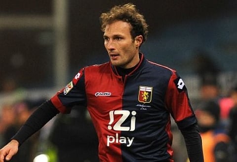 Three free agents Leeds could sign to replace former captain Bamba