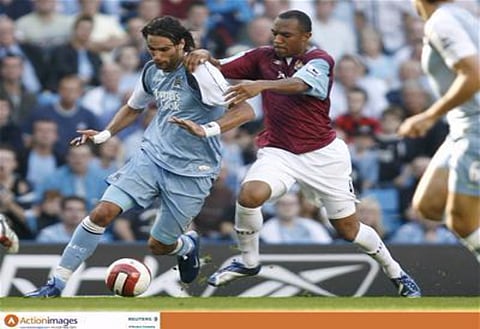 TalkSPORT pundit says new signing expected at Aston Villa on Monday night