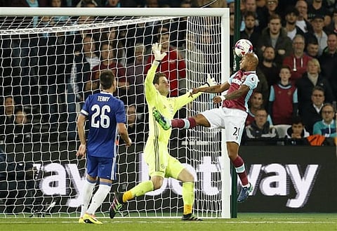 David Gold defends 27-year-old West Ham attacker on Twitter