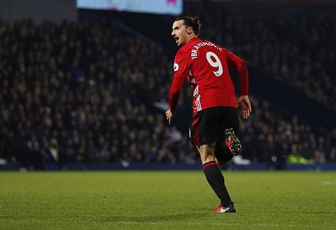 Alan Shearer: This supreme Manchester United athlete is an example to all players