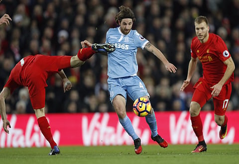 Report: West Ham approach made for international PL enforcer - eight-figure deal readied
