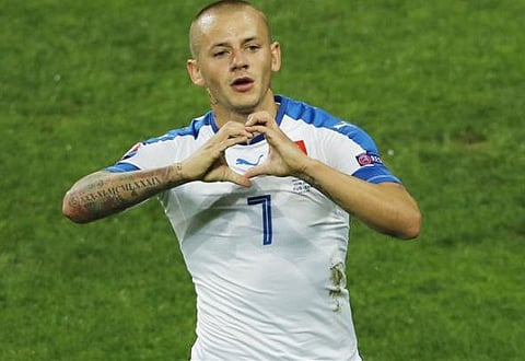 'Come home' - Rangers fans react on Twitter as Ibrox favourite drops hint on future