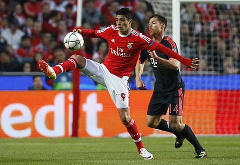 West Ham join PL rivals in race for 26-year-old CL hitman - report
