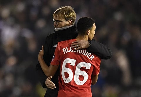 Times: Liverpool table bid for defender, deal agreed after record-breaking rival PL offer