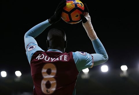 'Please sell', 'Absolute joke' – West Ham fans slam £60k-a-week player after 0-0 with Man United