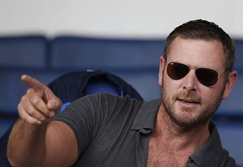 Club chief confirms extended Leeds transfer mission after reported hunt for red hot hitman