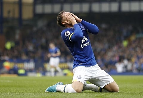 Midfielder not at the races: Three worst Everton players in loss v Chelsea