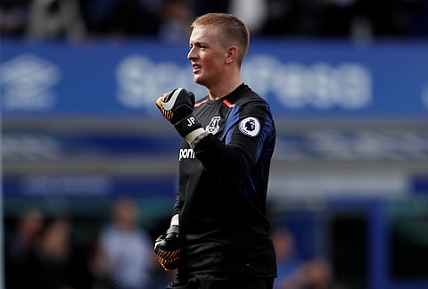 ‘Ridiculous’ - Everton fans furious on Twitter as Koeman drops 23-year-old v Atalanta