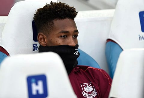 West Ham enforcer who is poised to leave, set for crunch deadline day talks with Moyes - report