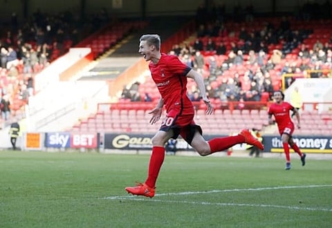 'Knocking on the door of the first team' - Leeds fans demand 6ft 2in teen fast-tracked from U23s