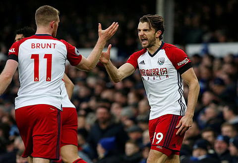 Newcastle must seal summer swoop for PL centre-forward after reported mass exodus development