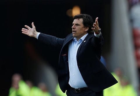 'Go get him', 'Hope the Gerrard deal is not done' - Rangers fans want ex-PL manager hired