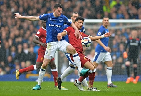 'Has to go on loan', 'Woeful' – Liverpool fans despair at first-half of one player v Everton