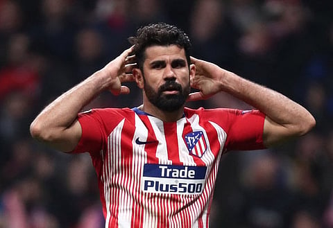 'Absolute menace' - Exclusive: Danny Mills tips Everton to beat West Ham to 'fabulous' signing