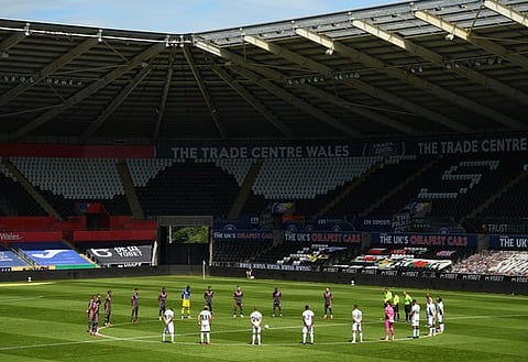 Sources: £5m bid accepted for 22-yr-old Leeds forward target