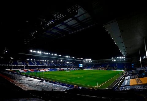 Paddy Kenny shares innovative solution to Everton home woes that 'worked for Warnock'