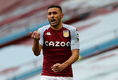 Sources: Aston Villa plan to offload Elmohamady in summer and hand 26-yr-old key role