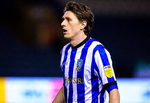 Sources: Norwich City plot raid for Sheffield Wednesday contract rebel Reach