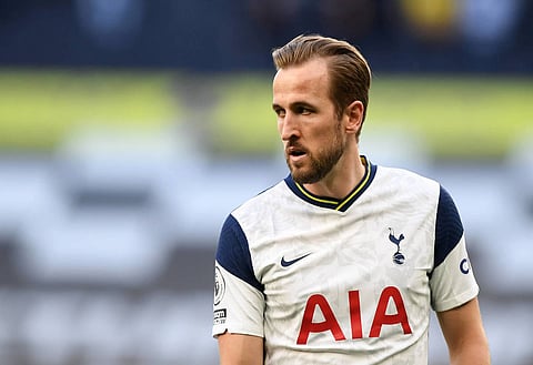 Hutton in 'gentlemen's agreement' claim as Kane break Tottenham silence