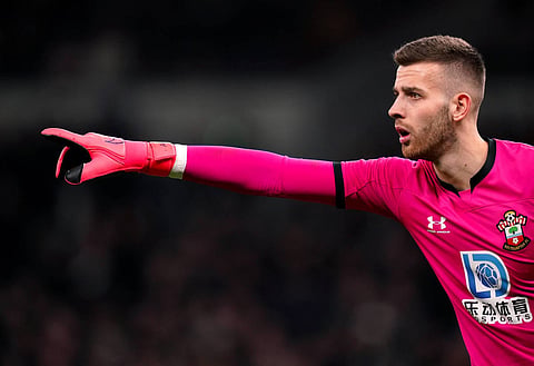 Mills shares verdict on Leeds potentially beating Norwich to Gunn signing