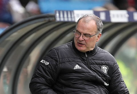 Ex-manager 'worried' as Leeds left 'hanging by a thread' after new injury update