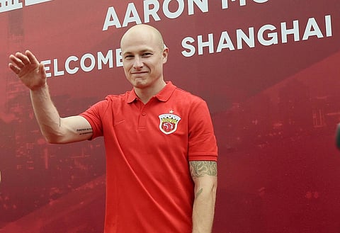 Mills backs Mooy to dazzle at Celtic after transfer update