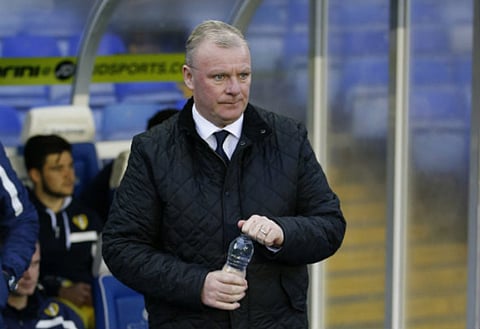 Ex-Fifa referee: Sunderland controversy proves need for costly change as Evans fumes
