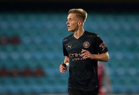 Sources: Man City midfielder Smith agrees to join Hull City