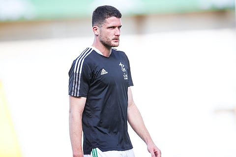 Sources: Bid accepted for Rangers and Celtic target Thomas Henry as he jets in to sign