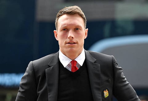 Mills stunned by Jones after 'bizarre and incredible' Man United update