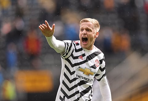 Solskjaer have avoided 'biggest mistake ever' at Man United after Van de Beek reveal - pundit