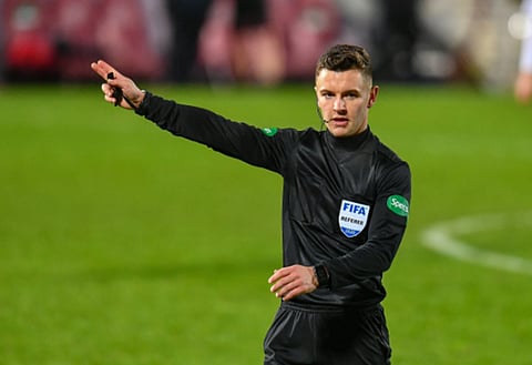 Ex-Fifa referee heaps praise on 'brilliant' Walsh after analysing under-the-radar Celtic footage