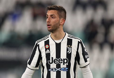 Sources: Aston Villa close in on two new signings as Bentancur talks advance