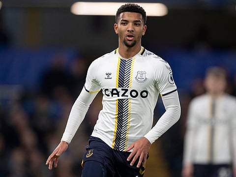 Sources: Burnley plot raid for Holgate after Everton stance revealed