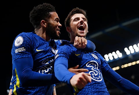 Chelsea news: Pundit issues 'inconceivable' Mason Mount claim after Man United transfer report