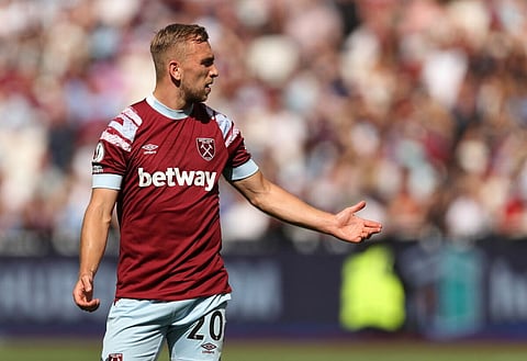 Ex-Fifa official: West Ham victims of major injustice as 'unacceptable' Jarrod Bowen footage emerges