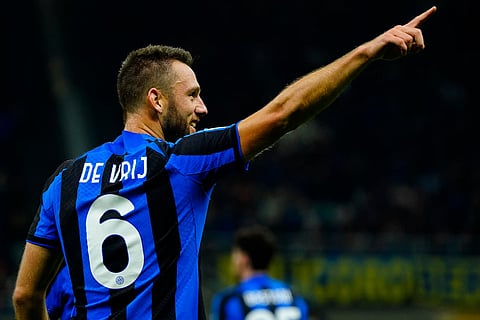 Tottenham have 'trump card' in Stefan de Vrij signing race after source's update - pundit