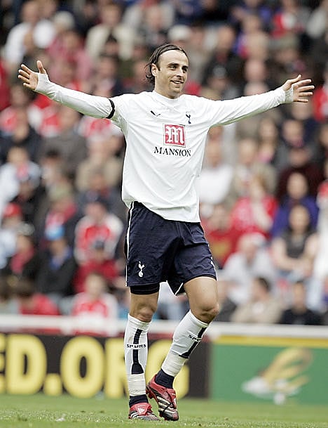 Tottenham news: Fans react on Twitter to potential Berbatov league return