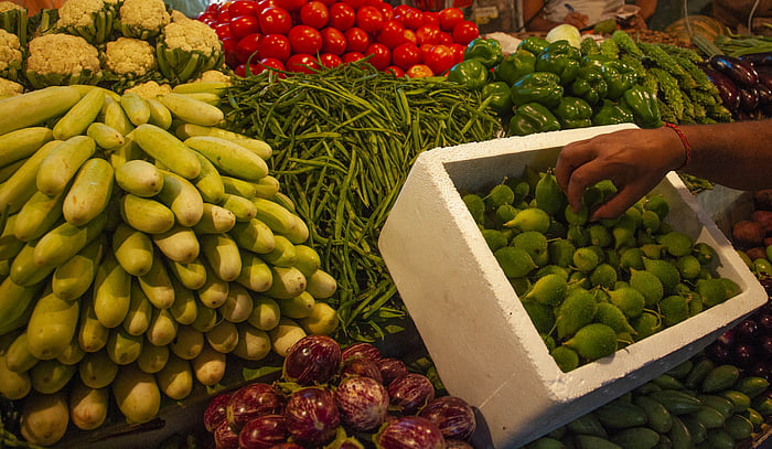 Wholesale inflation rises to 1.84% in Sept on high food prices