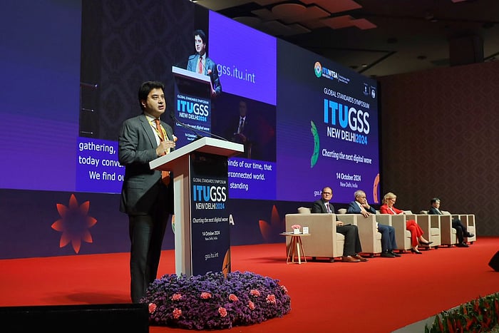 5G to inject ₹3,783 cr into Indian economy by 2040: Jyotiraditya Scindia