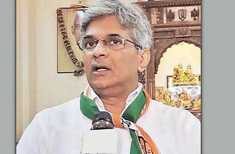  घरे देण्याच्या नावाखाली ९,३८० कोटींचा घोटाळा 