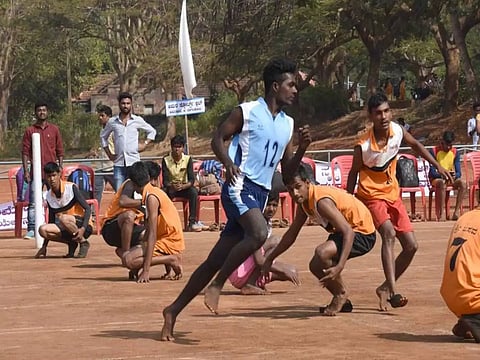 जिल्हास्तरीय खो-खो स्पर्धेत ओम साईश्वर सेवा मंडळाने पटकावले विजेतेपद