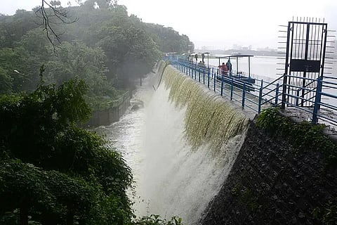 मुंबईच्या सात धरणांत पुढील तीन महिने पुरेल इतका जलसाठा उपलब्ध