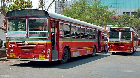  एसटी महामंडळाकडून कंत्राटी चालक भरती 