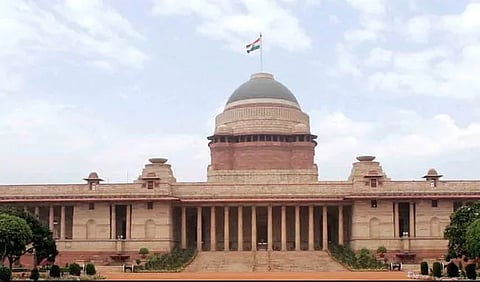 राष्ट्रपतीपदाच्या निवडणुकीसाठी भाजपच्या  हालचाली सुरू 