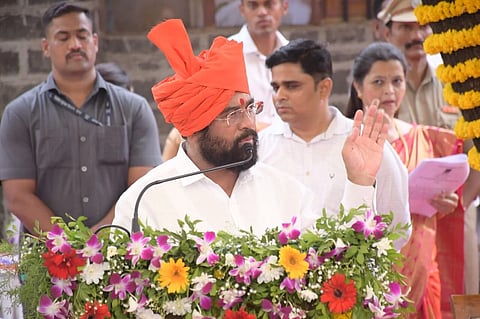 मुख्यमंत्री एकनाथ शिंदेंचा मंत्रालयातील दालनात प्रवेश