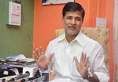 विनायक मेटेंच्या मृत्यूबाबत घातपाताचा संशय; शिवसंग्राम’च्या कार्यकर्त्याचा दावा 